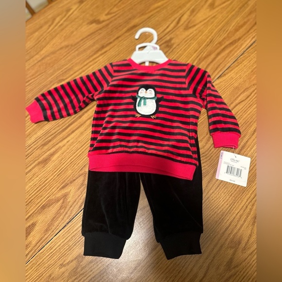 NWT Little Me 9M Red and Black Penguin Outfit - Picture 1 of 3